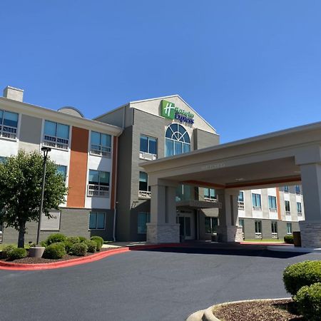 Holiday Inn Express & Suites - Enterprise By Ihg Exterior photo