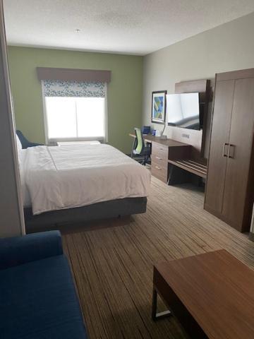 Holiday Inn Express & Suites - Enterprise By Ihg Exterior photo
