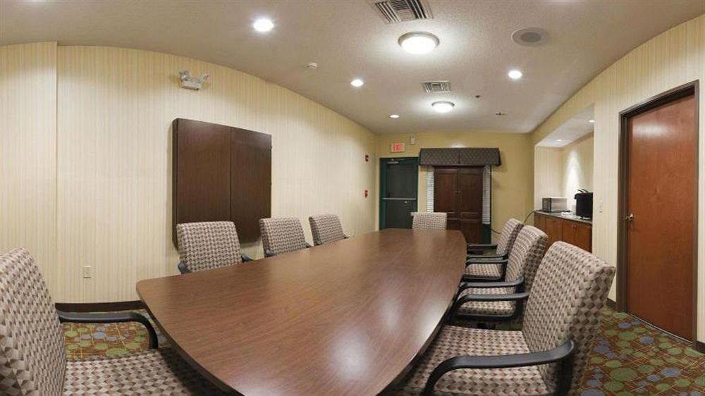 Holiday Inn Express & Suites - Enterprise By Ihg Exterior photo